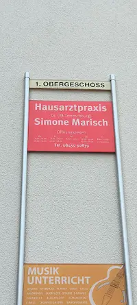 Dr. Simone Marisch