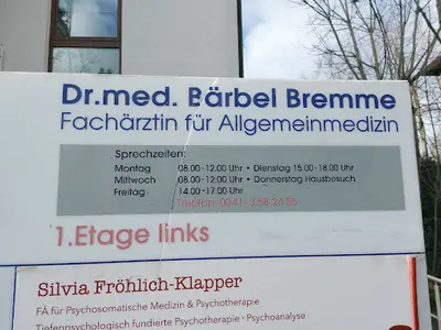 Frau Dr. med. Bärbel Bremme