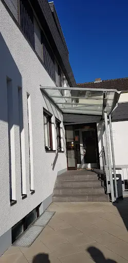 Praxis am Dorfplatz, Dr.med. Gregor Scheider Facharzt für Allgemeinmedizin