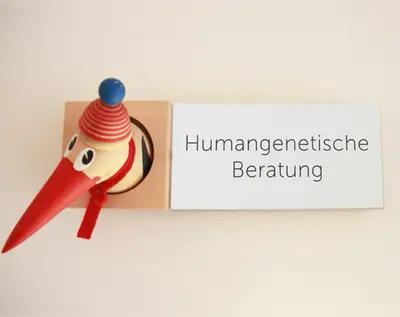Dipl.-Med. Peter Lorenz (Facharzt für Humangenetik, Kinderheilkunde und Allgemeinmedizin)
