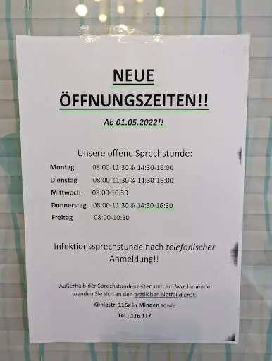 Frau Monika Ohene