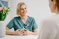 Dr. med. Anna Winkler und Mareike Koch - Hausarzt München Westend