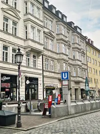 Prof. Dr. med. Dr. phil Thomas Möller Allgemeinmedizin und Betriebsmedizin | München