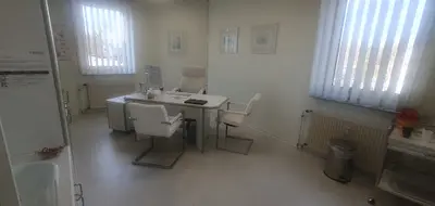 Hausarzt Praxis Dorina Lisha