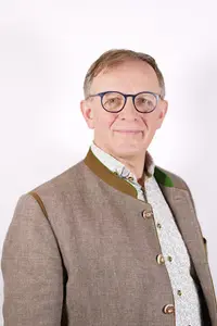 Dr. med. Jan Anastassis Skuras