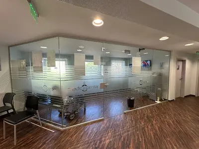 Medic-Center Trebnitzer Straße - Allgemeinmedizin + Neurologie