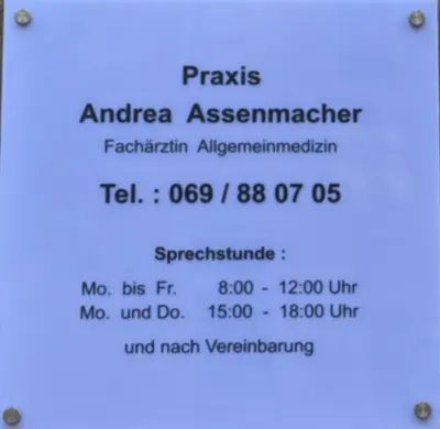 Frau Andrea Assenmacher