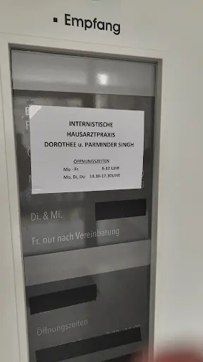 Internistische-Hausarztpraxis Bürgel(Dorothee und Parminder Singh)