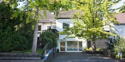 Dr. med. Christoph Baumeister/Dr. med. Li Cheng/Dr. med. Brigitte Jennen/Claudia Röll