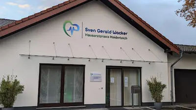 Sven Gerald Wacker, Hausarztpraxis und Kardiologische Privatpraxis