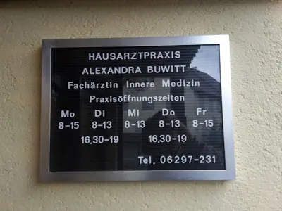 Alexandra Buwitt, Fachärztin für Innere Medizin