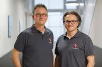 Dr. med. Ralf und Mark Hauer, Simon Schöberl (angest.)