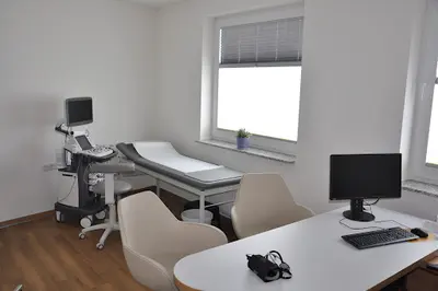Hausarztpraxis Doctor-Medic B.M. Reuss (Fachärztin für Innere Medizin)