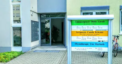 Frau Dipl.- Med. Carola Kriester