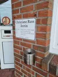 Frau Dr. Christiane Russ