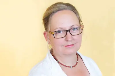 Dr. Christina Neuschäfer