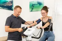 Dr. med. Hohlbein | Dr. med. Bätje | Dr. med. Stephanie Born - Hausarzt | Chirotherapie | Sportmedizin | Naturheilverfahren