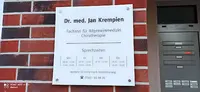 Herr Dr. med. Jan Krempien