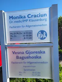Dr. Monika Craciun