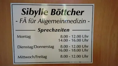 Frau Sibylle Böttcher
