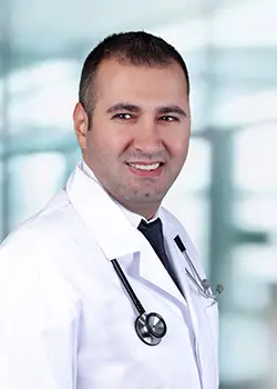 Dr. medic Ovidiu Laza