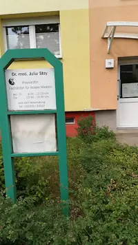 Stoy Julia Dr.med. Hausärztin