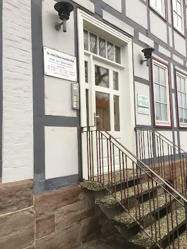 Dr. med. Hans-Joachim Voß - Praktischer Arzt & Sportmediziner