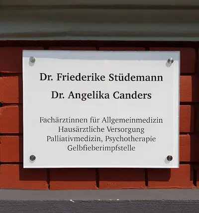 Dr. Friederike Stüdemann