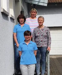 Frau Elke Bott