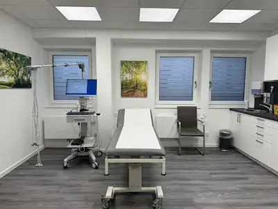 Dr. med. Avshalom Yesha Dvir, Facharzt für Allgemeinmedizin und Dr. med. Dominik Heuberger, Facharzt für Innere Medizin