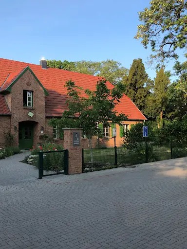 Herr Thomas Hanff Facharzt Allgemeinmedizin / Kinderchirurgie / Notfallmedizin