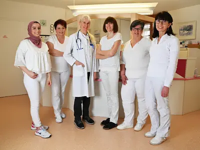 Frau Dr. med. Dipl.-Med. Uta Schmieden-Lindner