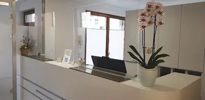 Hausärztliche Praxis Susanne Lewkowicz Fachärztin für Allgemeinmedizin Bürgerwehrstr. 10a 79183 Waldkirch
