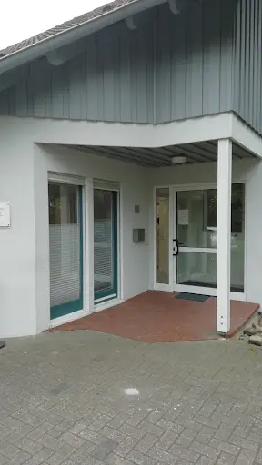 Hausarztpraxis Völlenerfehn Dr Stefan Karoui