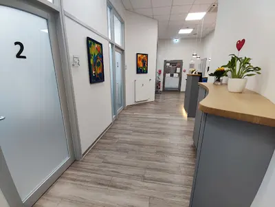 Hausarztpraxis Mittelstraße Dr. med. Aliz Lechner Dr. Luminita Heres