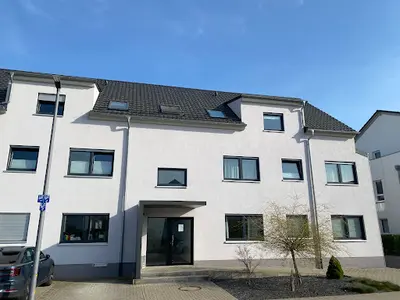 Frau Zita Lukas, Fachärztin für Allgemeinmedizin